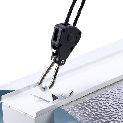 Shade sail tensioner
