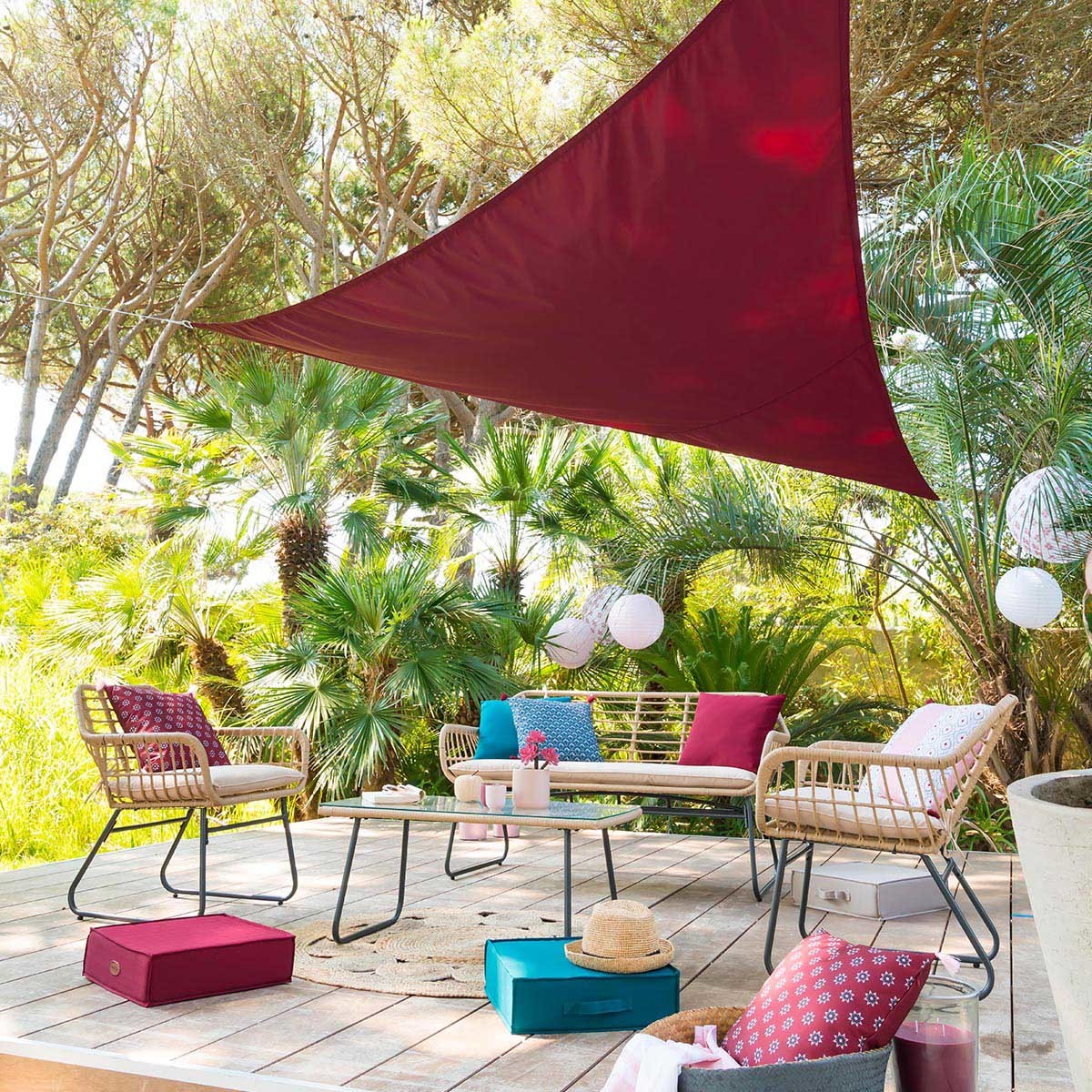Triangular Shade Sail Bordeaux